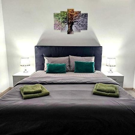 Appartamento Sleep & Go Surčin Esterno foto